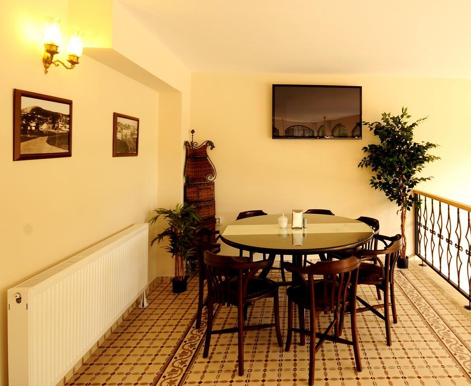 Edahan Hotel Biga Екстериор снимка