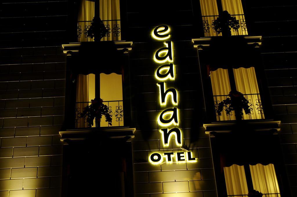 Edahan Hotel Biga Екстериор снимка