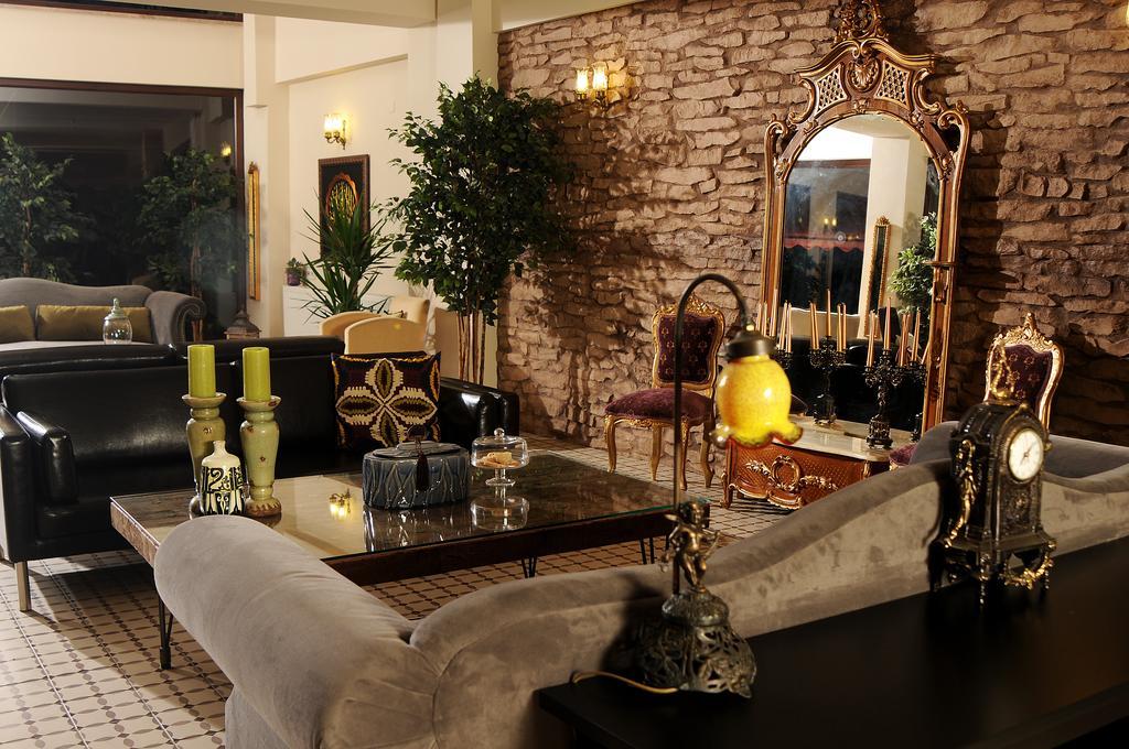 Edahan Hotel Biga Екстериор снимка