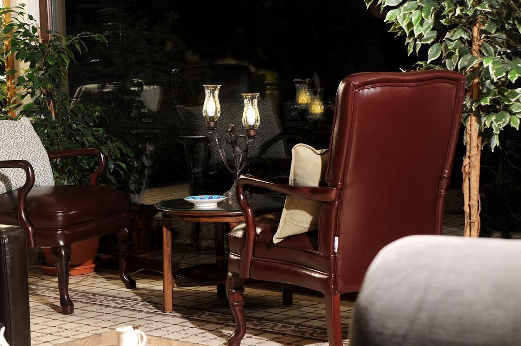 Edahan Hotel Biga Екстериор снимка