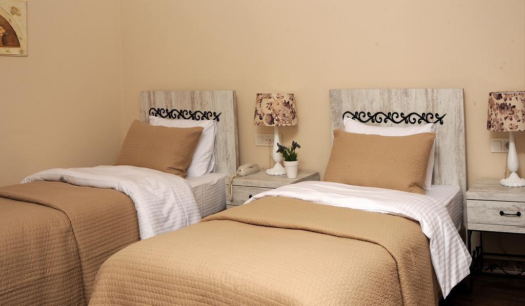 Edahan Hotel Biga Стая снимка